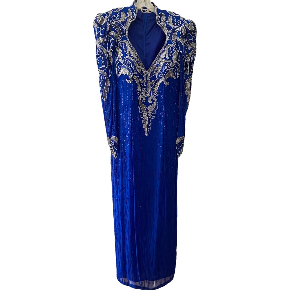 De Oscar Collection Blue Formal Sequin Evening gown gently used Size 14